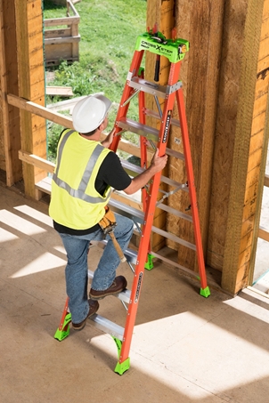 10-Foot Type IA Fiberglass Cross Step Ladder 7 10-Foot Type IA Fiberglass Cross Step Ladder