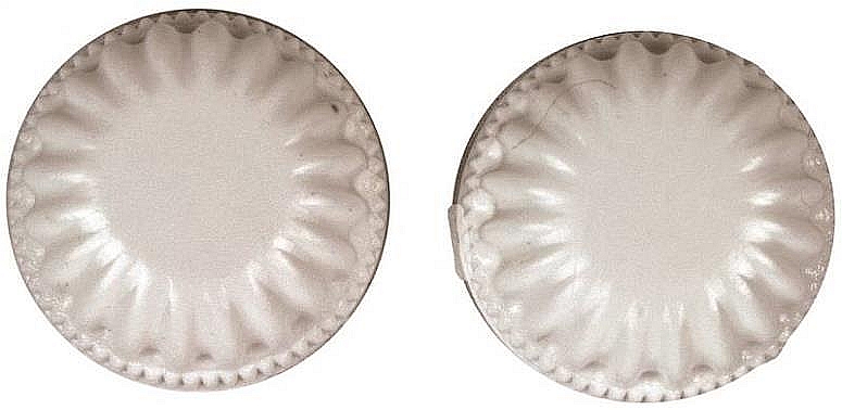 White Lock-Up Cap 1/8 In Ip