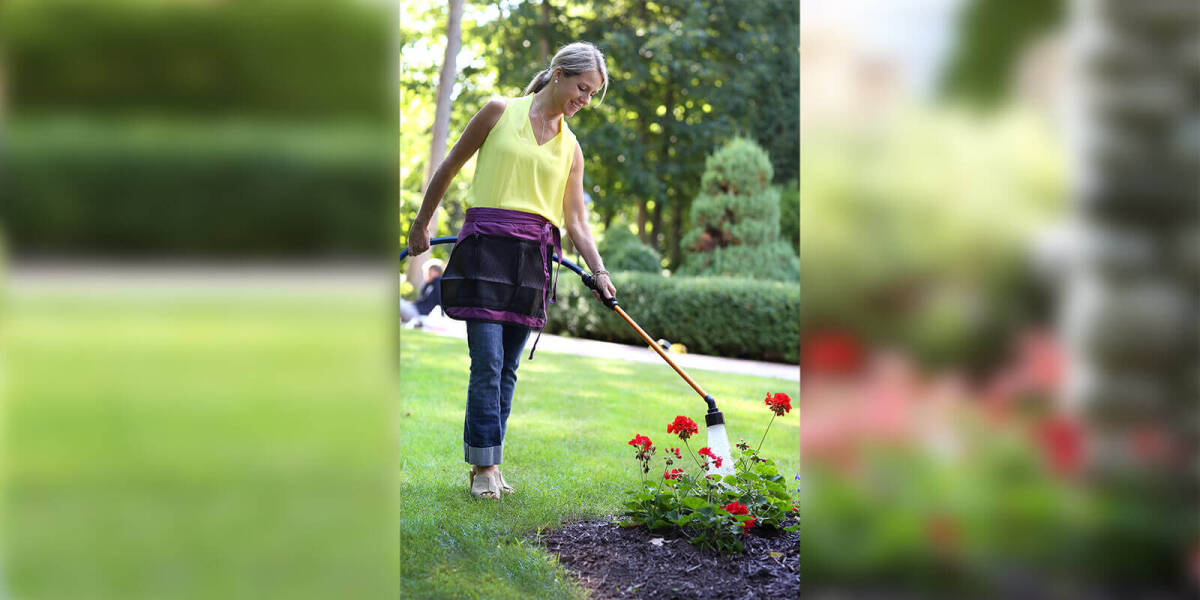 16-Inch Green One Touch Rain Wand