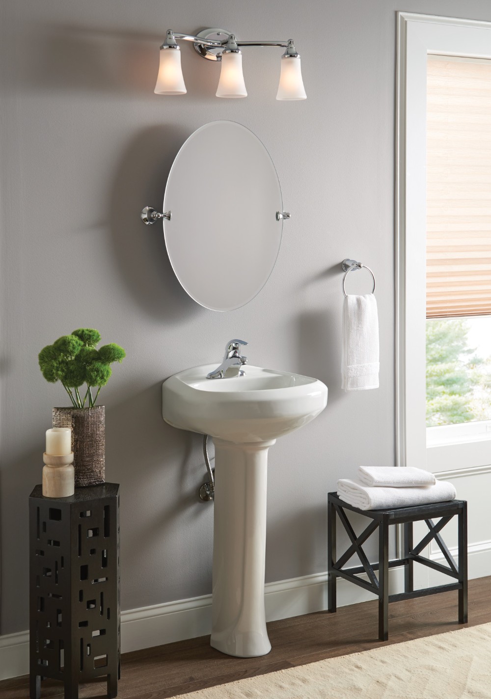 Adler\u2122 Chrome 1-Handle Bathroom Sink Faucet, 4\