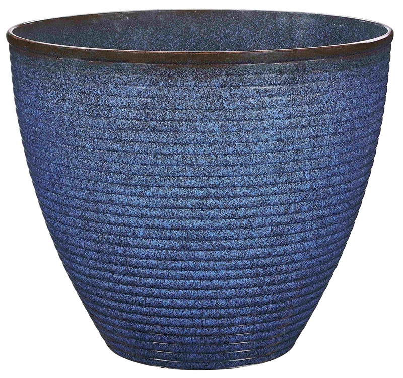 17-3/4 x 15-Inch Resin Wave Planter 1 17-3/4 x 15-Inch Resin Wave Planter