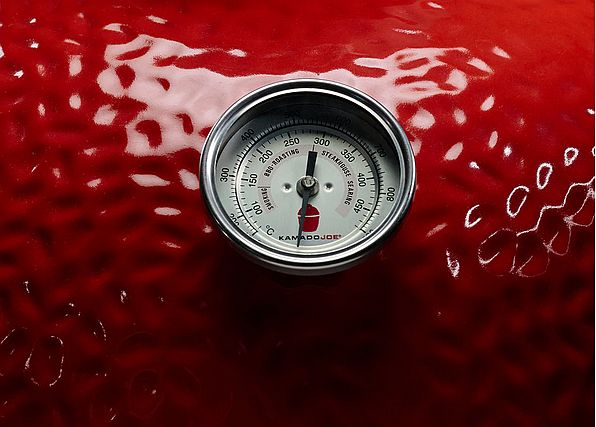 18-Inch Red Classic Joe Series I Grill