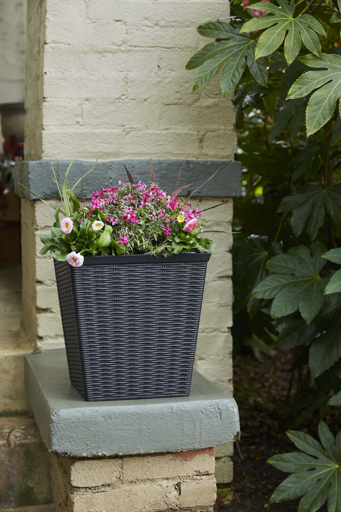 15-Inch Dark Coffee Jamaica Wicker Resin Square Planter 1 15-Inch Dark Coffee Jamaica Wicker Resin Square Planter