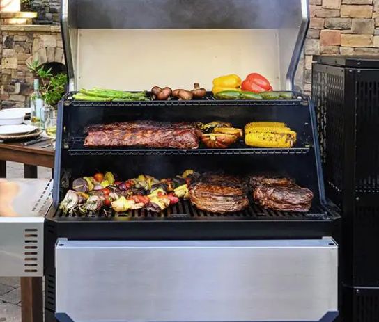 33 x 61-Inch Gravity 1050 Digital Black Charcoal Grill And Smoker